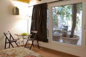 Domus Dea Acomodação com café da manhã  Roma
