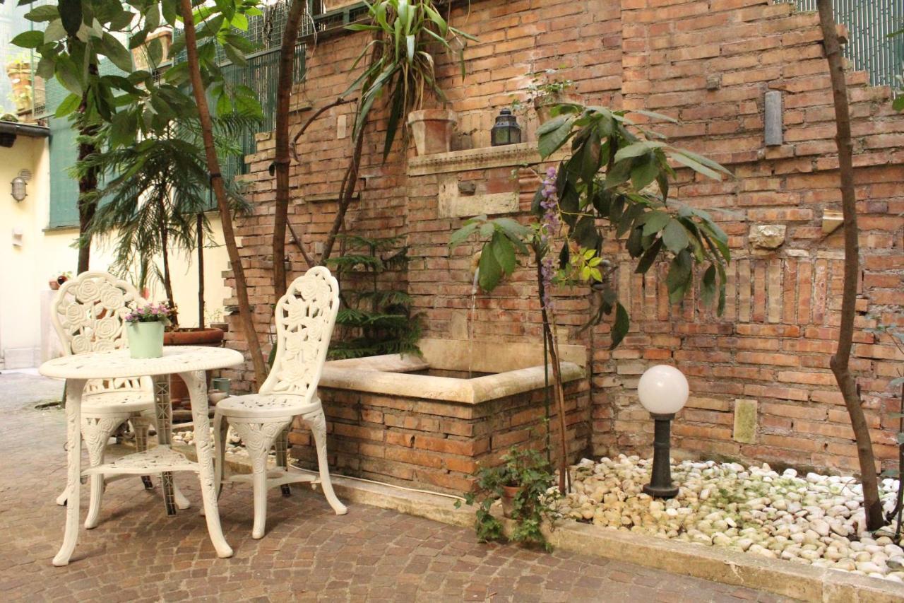 Domus Dea Acomodação com café da manhã  3*